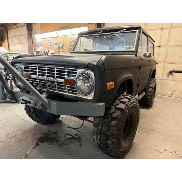 1977 FORD BRONCO