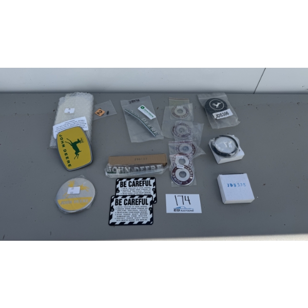 JOHN DEERE EMBLEMS & SAFETY PLATES