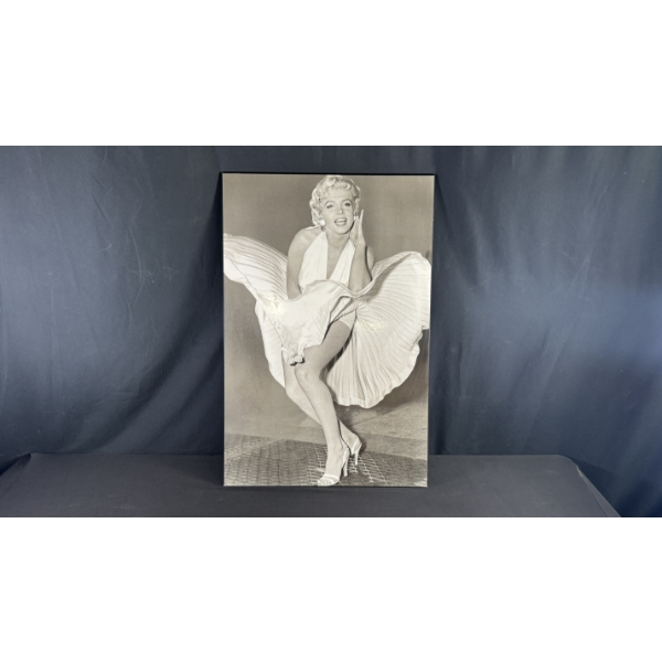 MARILYN "SEVEN YEAR ITCH" PRINT 3FT X 2FT