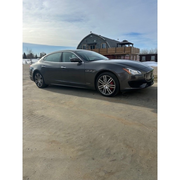 2017 MASERATI QUATTROPORTE S