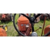 Image 11 : MASSEY-HARRIS 33