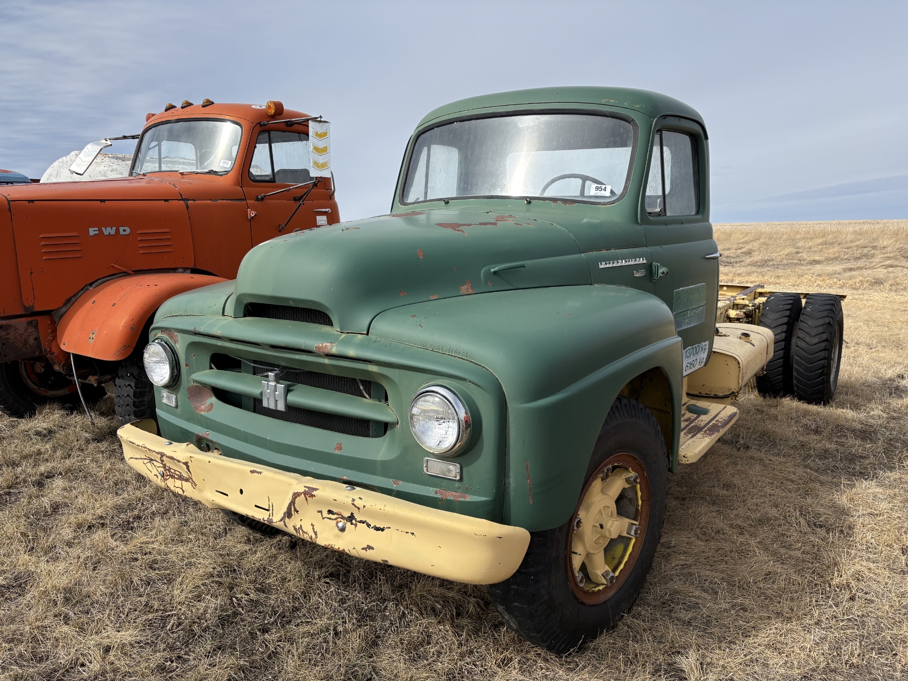 International R180 - EG Auctions