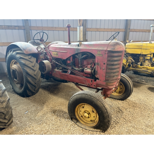 MASSEY-HARRIS 44S