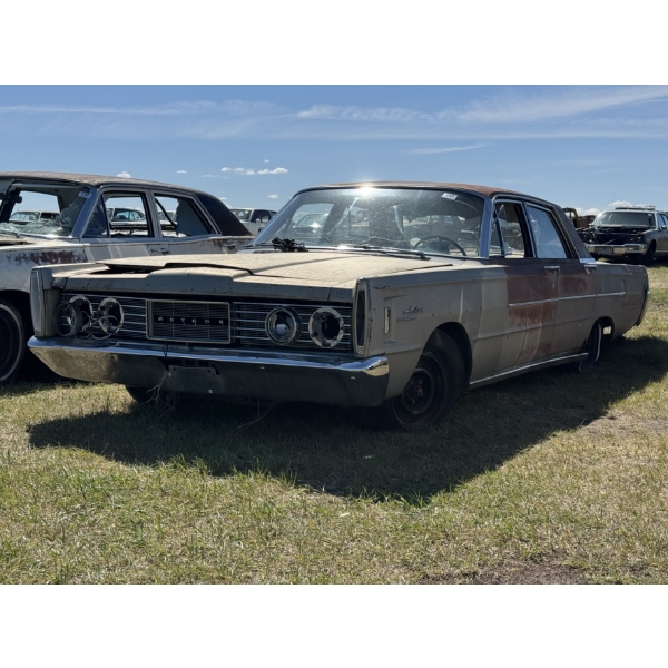 1965 FORD METEOR MONTCALM