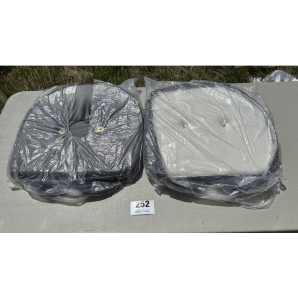 MASSEY-FERGUSON 2-PIECE BLACK SEAT CUSHION SET