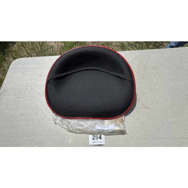 INTERNATIONAL HARVESTER CANVAS TRACTOR SEAT PART NO. 74847