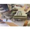 Image 4 : Offenhauser Chevy 6 cylinder aluminum intake manifold with 2 carbs and chrome air cleaner
