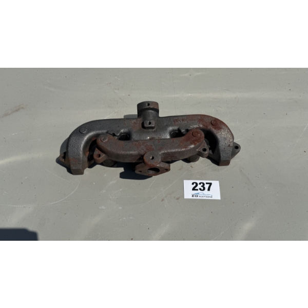 MASSEY-FERGUSON EXHAUST MANIFOLD - ACS003