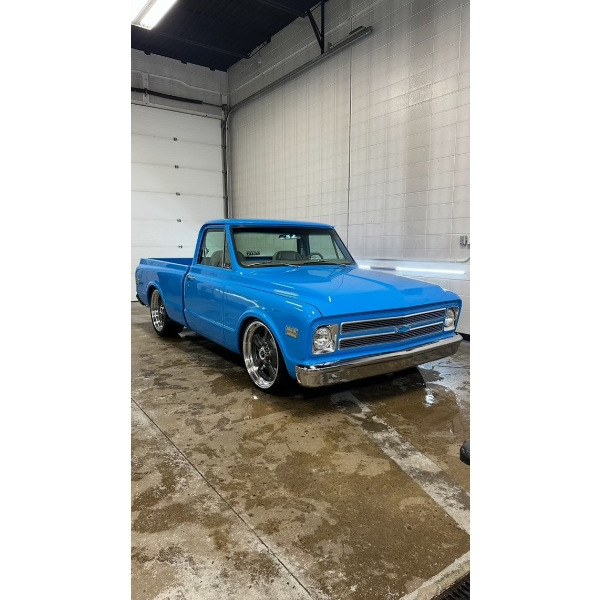 1968 CHEVROLET C10 CUSTOM