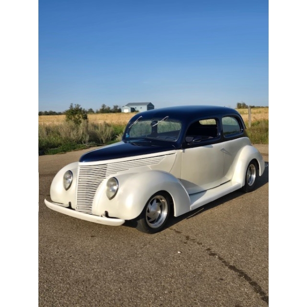 1938 FORD TUDOR CUSTOM