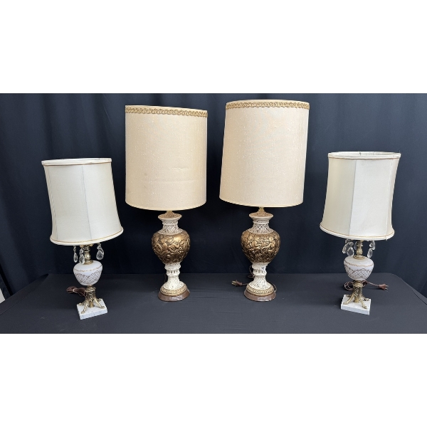 SET OF 4 VINTAGE TABLE LAMPS