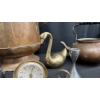 Image 9 : VINTAGE BRASS & METAL COLLECTIBLES