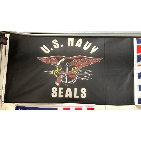 US NAVY SEALS FLAG
