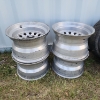 Image 1 : SET OF 4 RIMS OFF OF A 1978 FORD F250