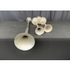 Image 4 : VINTAGE HORNS