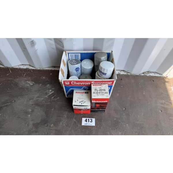BOX OF ASSORTED OIL FILTERS