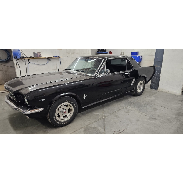 1965 FORD MUSTANG COUPE