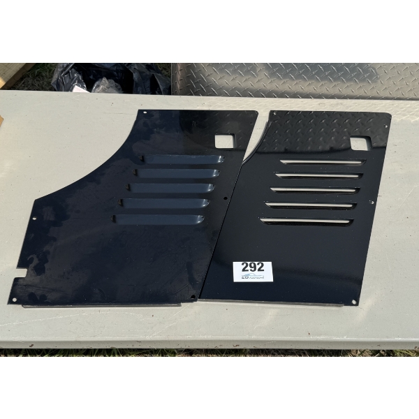 PAIR OF JOHN DEERE SIDE ENGINE PANELS