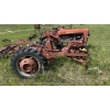 Image 4 : MASSEY-HARRIS 812