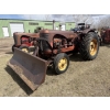 Image 2 : MASSEY-HARRIS 55 WITH PLOW REMOVED