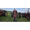 Image 2 : MASSEY-HARRIS 44