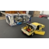 Image 3 : MAISTO 1:18 SCALE 1965 CHEV CORVETTE DIECAST & YELLOW DODGE DART 340 DIECAST