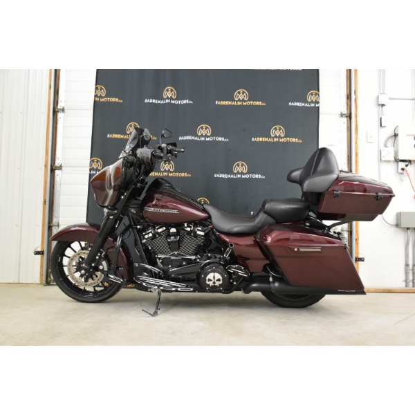 2018 HARLEY DAVIDSON STREET GLIDE SPECIAL 