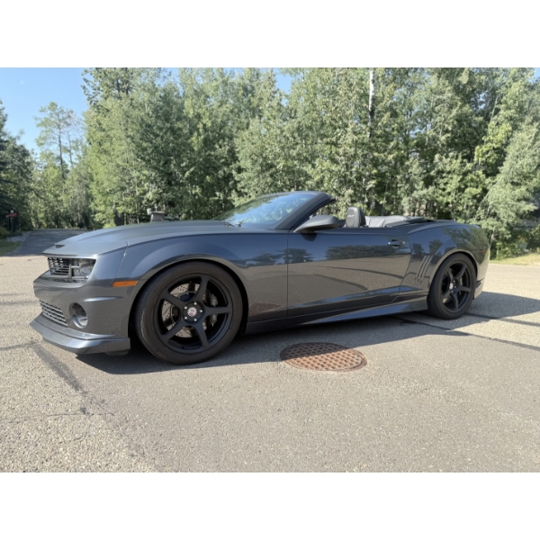 2011 CHEVROLET CAMARO SS RS 