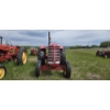 Image 2 : MASSEY-HARRIS 555