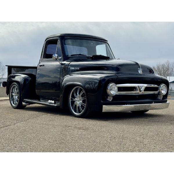 1953 Ford F-100 Big Fender