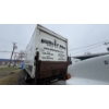 Image 5 : 2001 Freightliner FL80   Located in Calgary