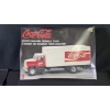 Image 6 : COCA-COLA AMT 1:25 FORD LOUISEVILLE TRUCK KIT, CAR MATS, & LICENSE PLATES