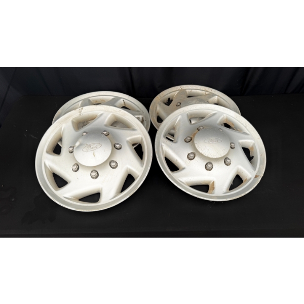 4 FORD HUBCAPS