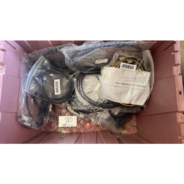 JOHN DEERE WIRING HARNESSES & IGNITION CABLE SETS
