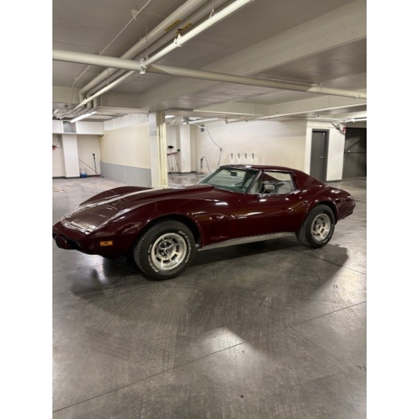 1977 CHEVROLET CORVETTE