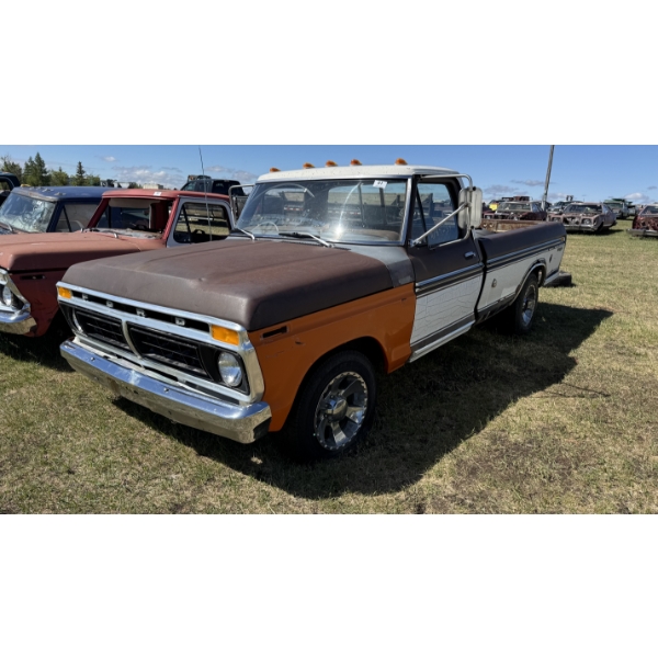 1975 FORD F-250 RANGER