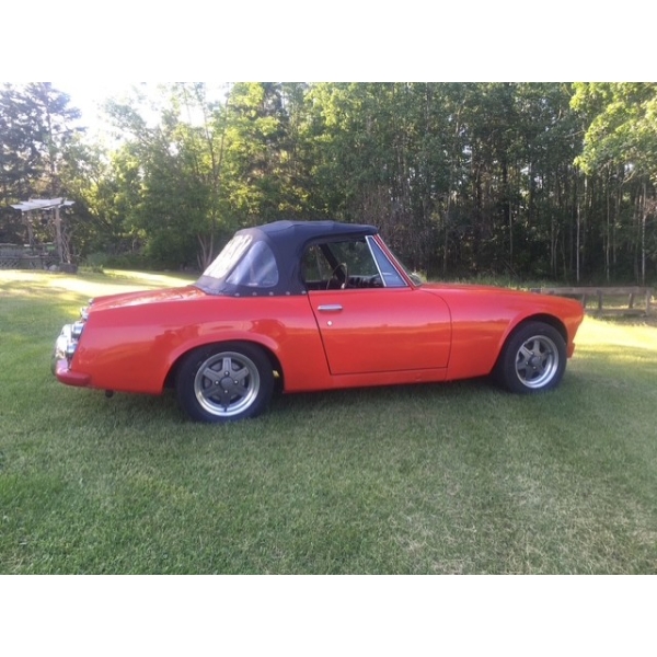 1968 DATSUN ROADSTER