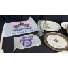 Image 3 : WETASKIWIN & ALBERTA MEMORABILIA (COMMEMORATIVE PLATES, HATS, FLAGS)
