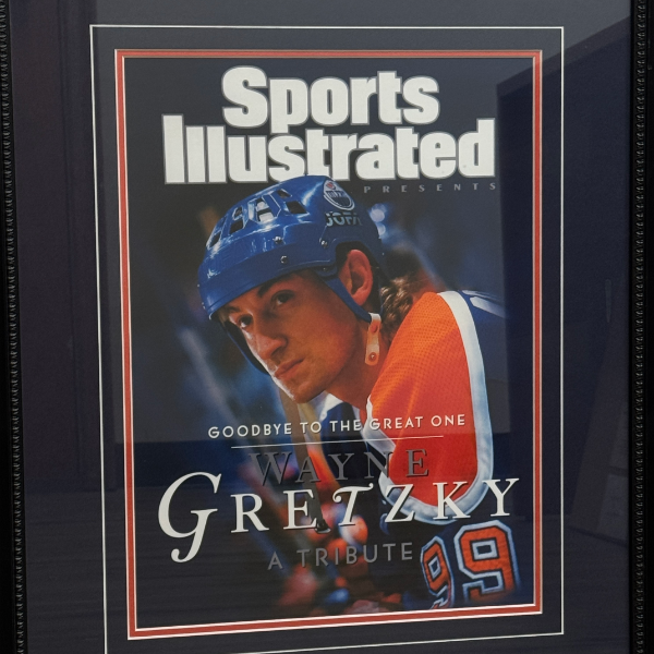 WAYNE GRETZKY SPORTS ILLUSTRATED FRAMED PHOTO
