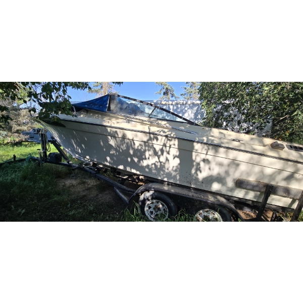 NO RESERVE 1979 BAYLINER BOAT INCLUDES TRAILER 
